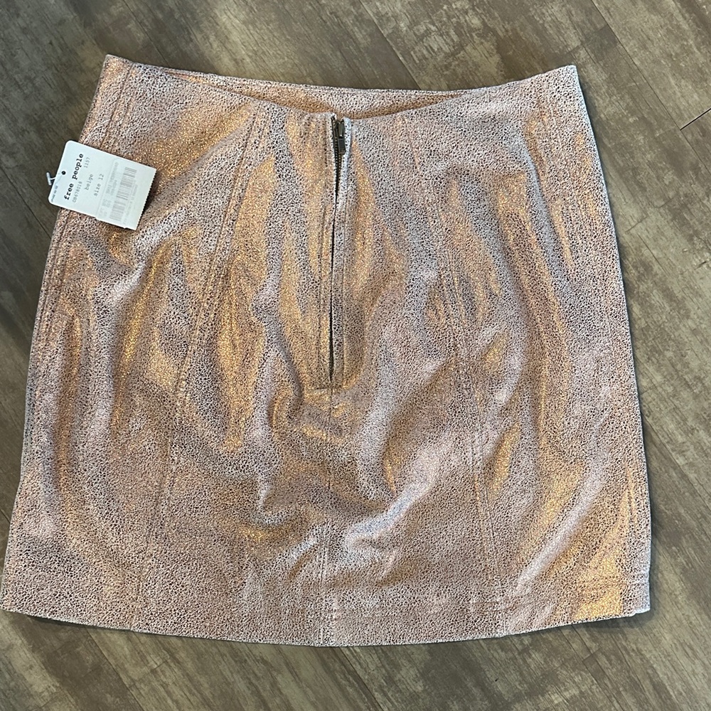 NWT Free People metallic rose gold mini skirt - Picture 7 of 7